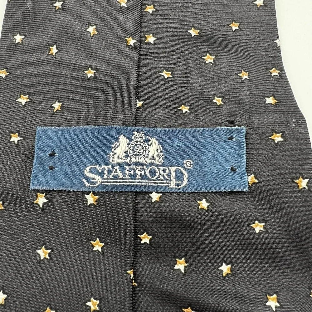 VTG Stafford Necktie Mens Black Italian Silk Christmas Santa Hot Air Balloon Tie